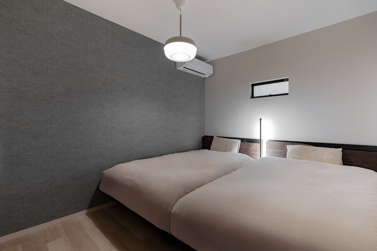 COLOR INN 日本橋